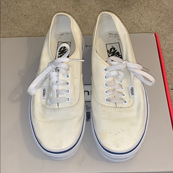 vans classic off white